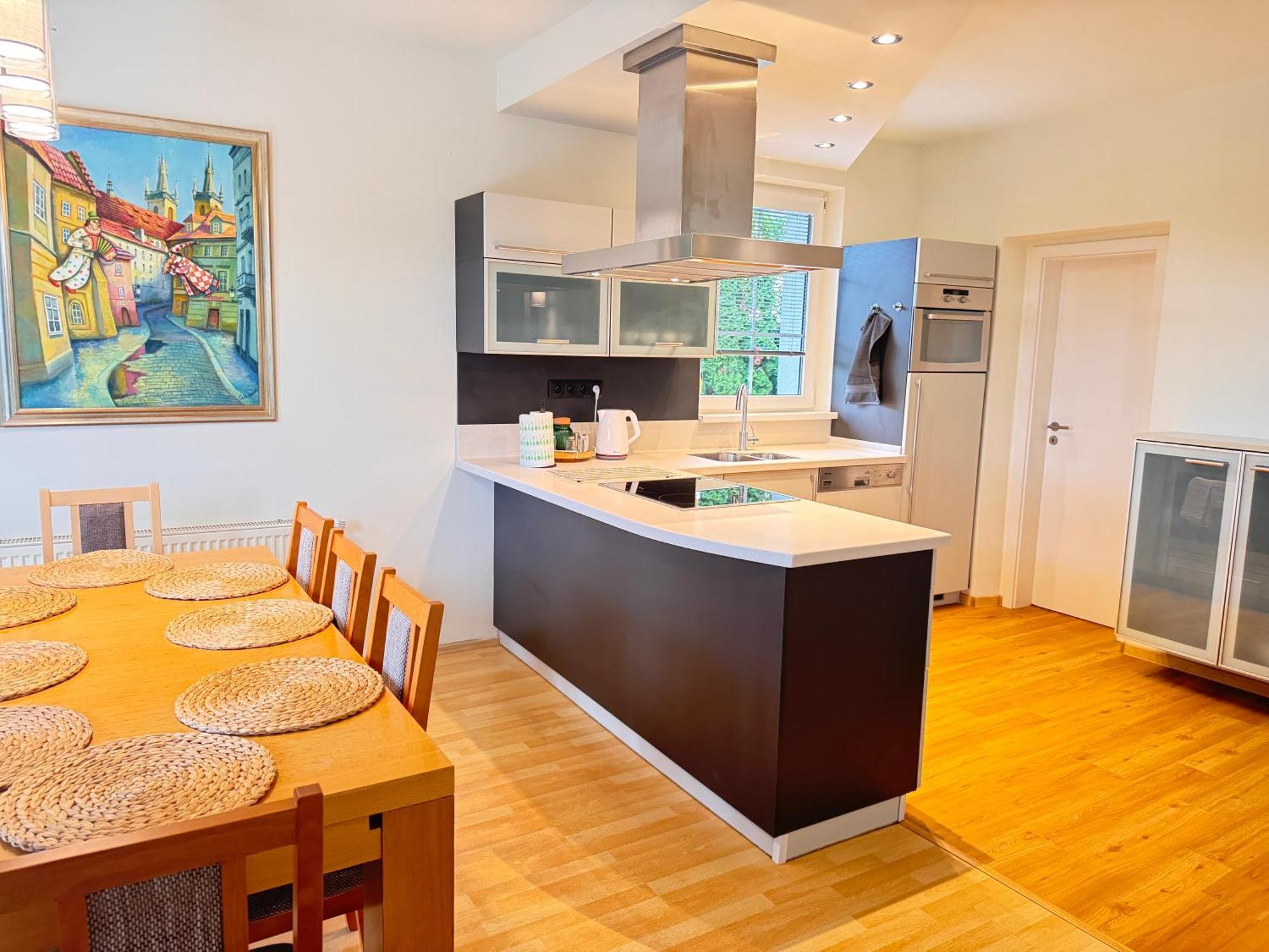 Diamondvilla, 4 Bedroom Apartment, Garden & Spa Prag Eksteriør billede